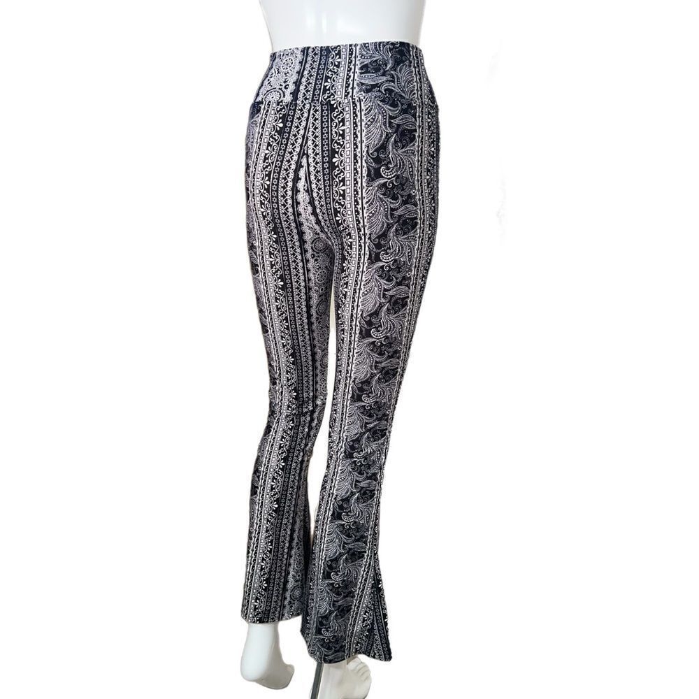 High-Waist Stretch Flare Pants - Boho Black (S) - Picture 6 of 10